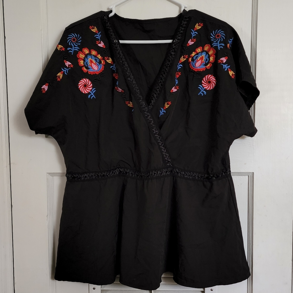 Plus size black peplum top 2xl